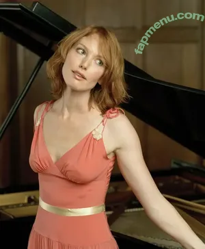 Alicia Witt / aliciawitty nude photo #0050
