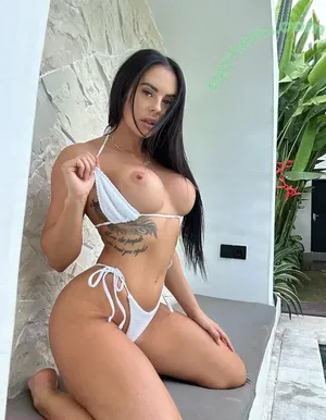 nude photo #0004