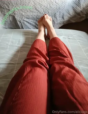  nude photo #0005