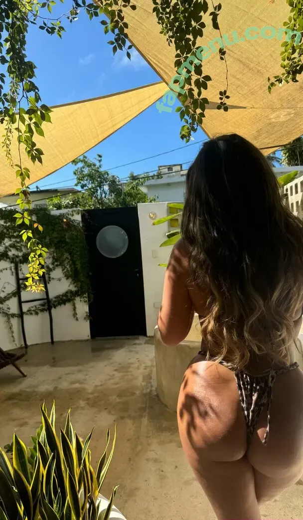 Aliciashottakes nude photo #0008 (Livinlavialicia)