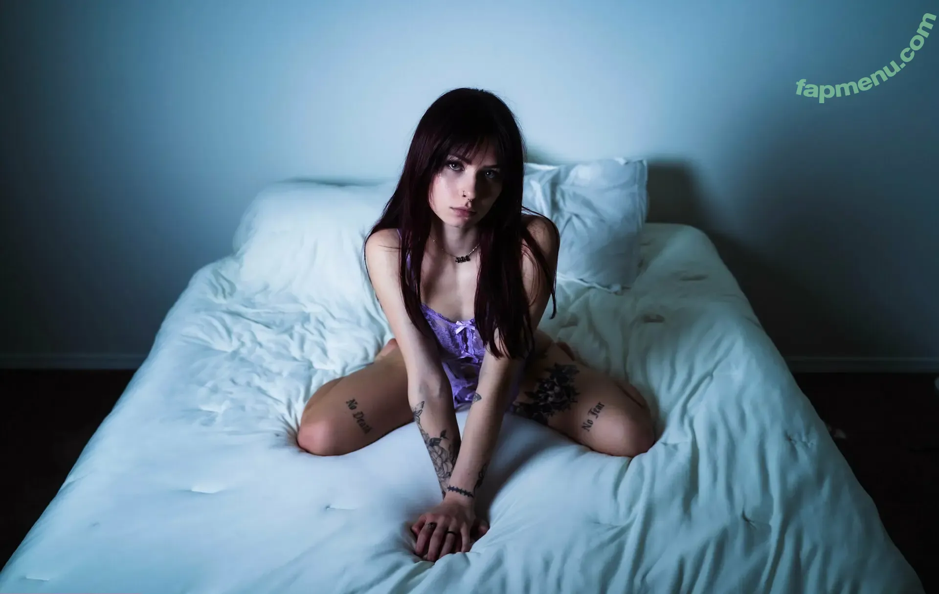 alignwithjuniper nude photo #0108 (junipershrub)