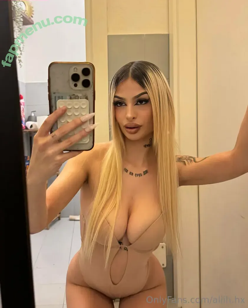 aliih.hx nude photo #0087 (aliih.hx00)