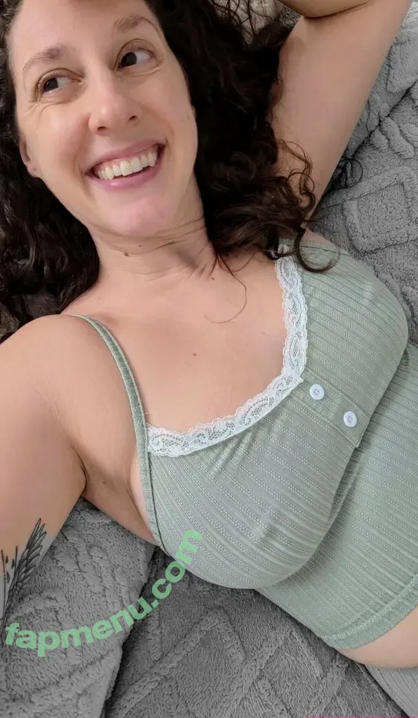 aliimperiale nude photo #0042 (aliimp_mixed_media)