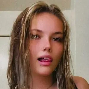  nude photo #0004