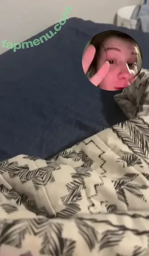 aliisnowwbunny / whitegirlaliisnoww nude photo #0040