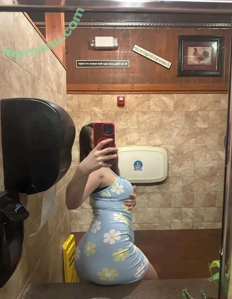aliisnowwbunny nude photo #0014 (aliisnowwbunny)