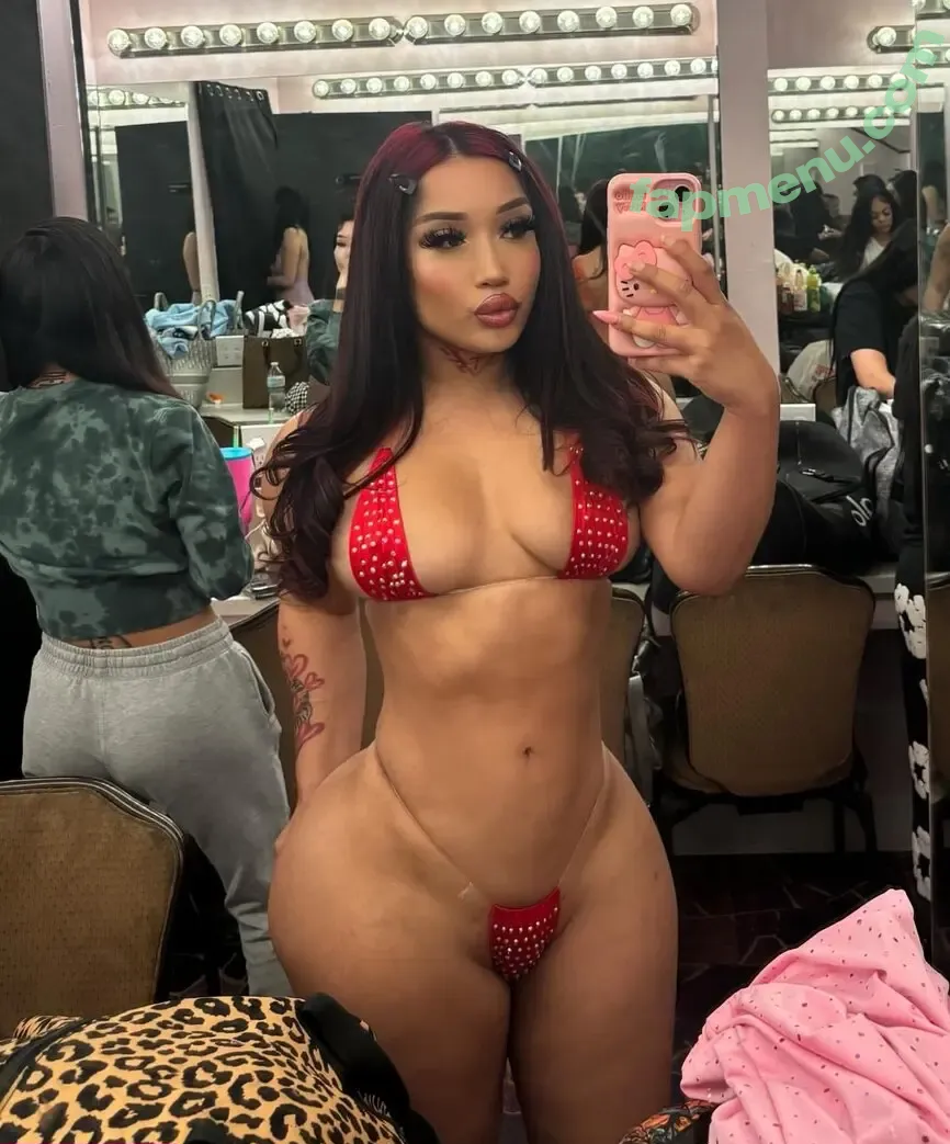aliiyarose nude photo #0013 (aliyah1819 / rosebaby1819)