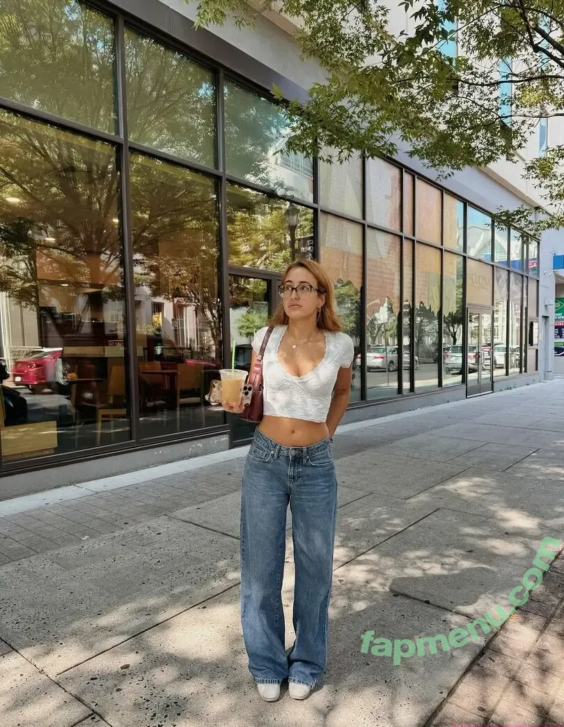 Alilmoody nude photo #0032 (alilmoodyy / alisongiler_)