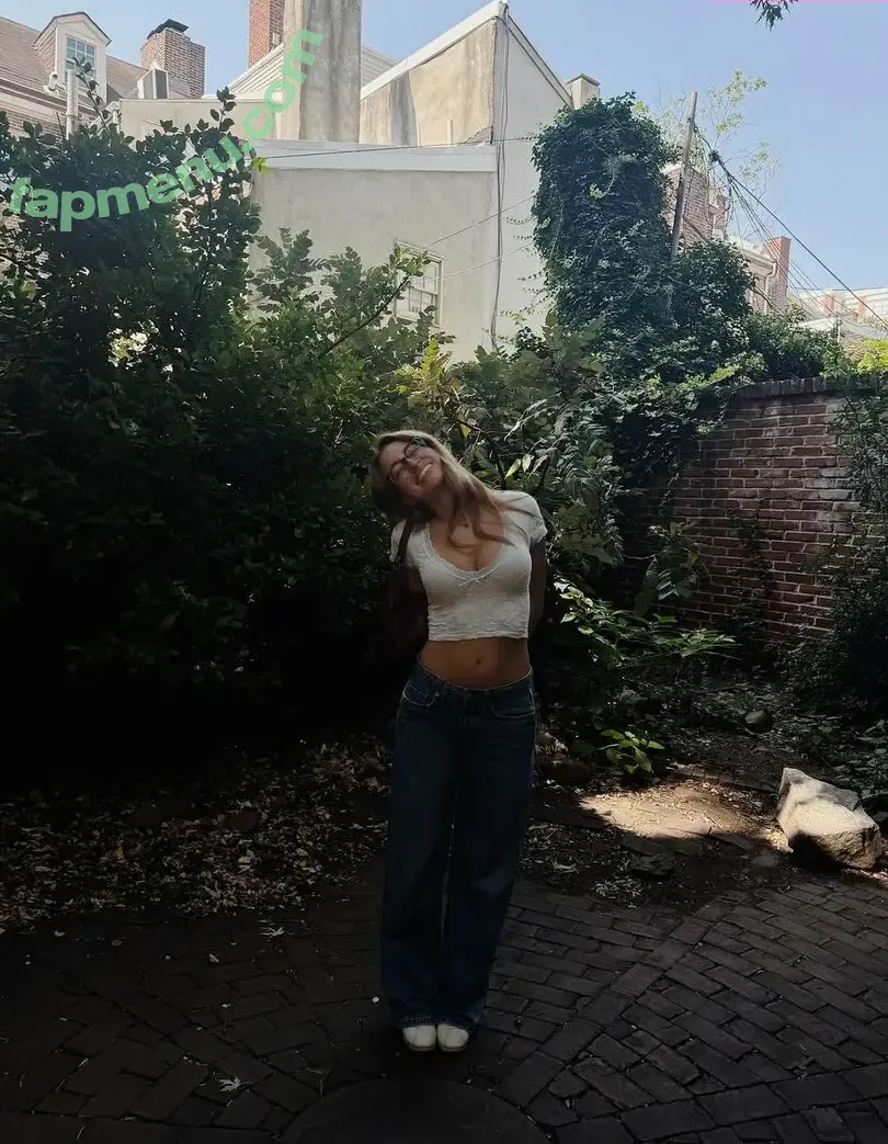 Alilmoody nude photo #0033 (alilmoodyy / alisongiler_)