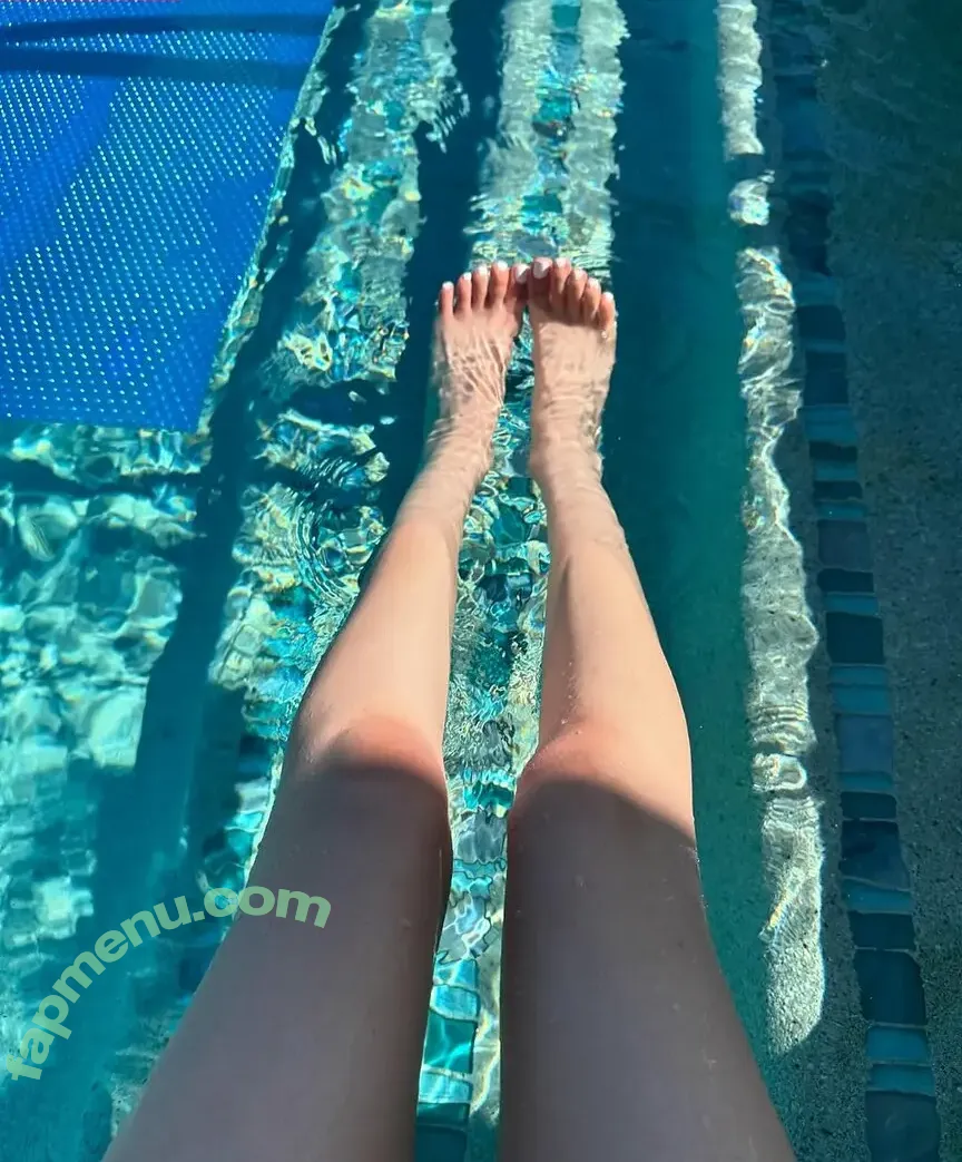 Alilmoody nude photo #0041 (alilmoodyy / alisongiler_)