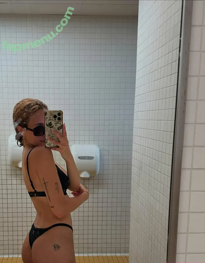 Alilmoody nude photo #0050 (alilmoodyy / alisongiler_)