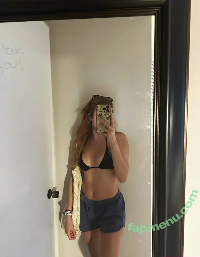 Alilmoody nude photo #0052 (alilmoodyy / alisongiler_)