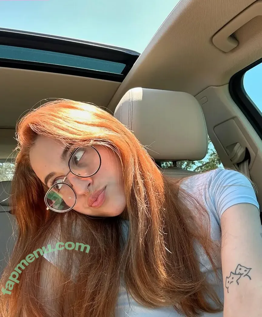 Alilmoody nude photo #0056 (alilmoodyy / alisongiler_)