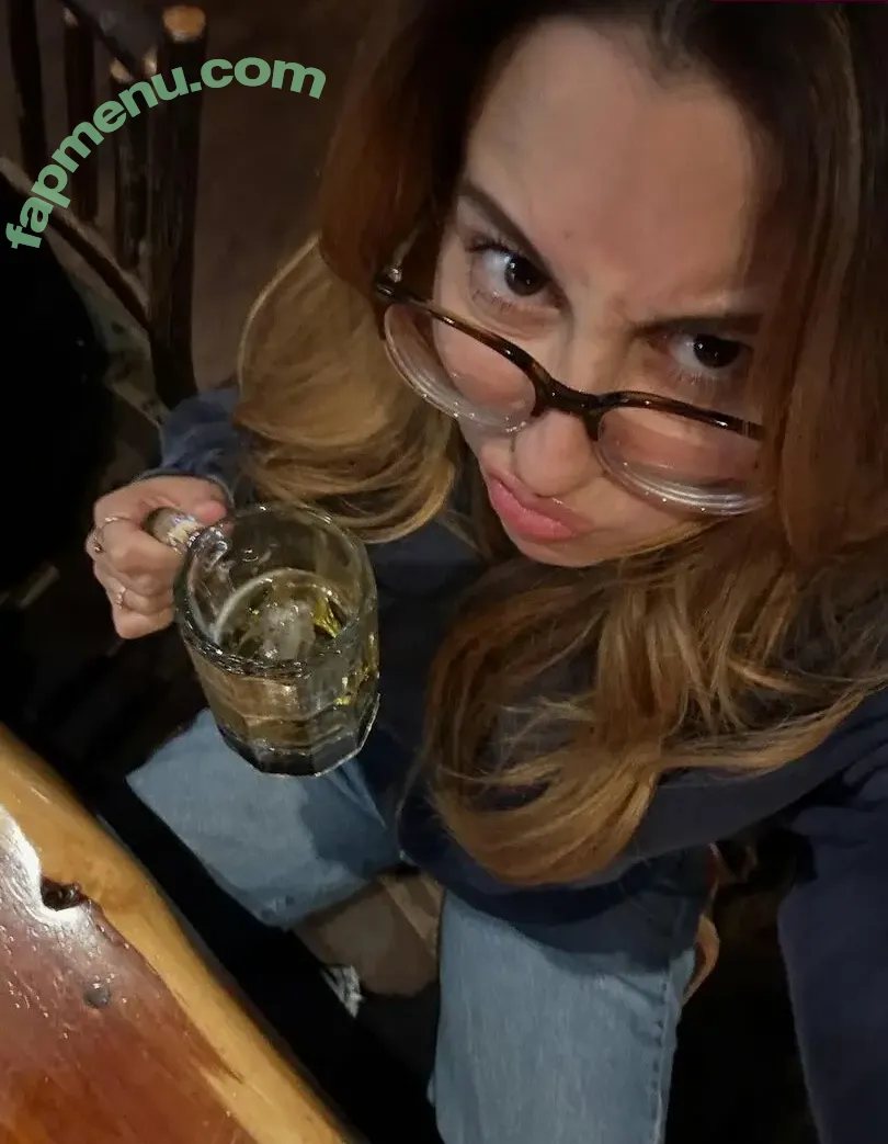 Alilmoody nude photo #0063 (alilmoodyy / alisongiler_)