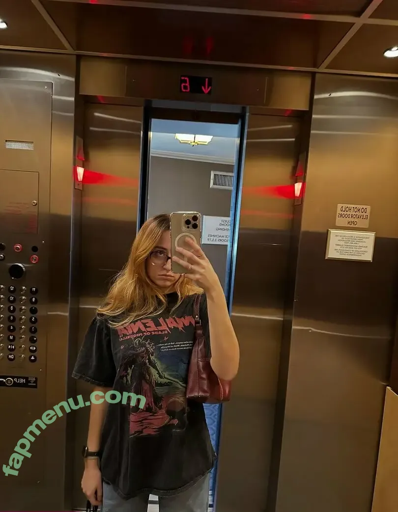 Alilmoody nude photo #0064 (alilmoodyy / alisongiler_)