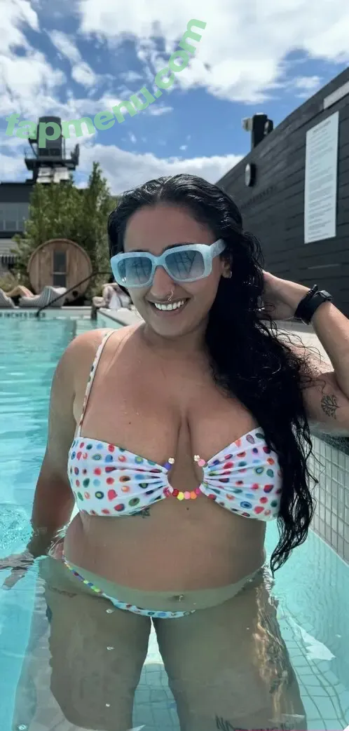 Alilrooj Hotgirlcity nude photo #0007 (alilrooj / hotgirlcity)