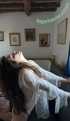 Alina Avkhadieva / mesklan / АЛИНА АВХАДИЕВА nude photo #0087