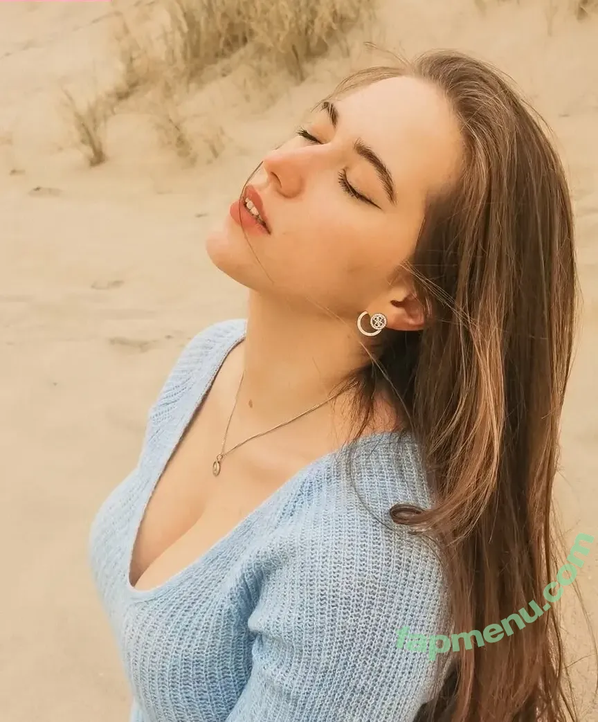 Alina Baranova nude photo #0008 (Alina.fennec / alinafennec / russian_sparkle)