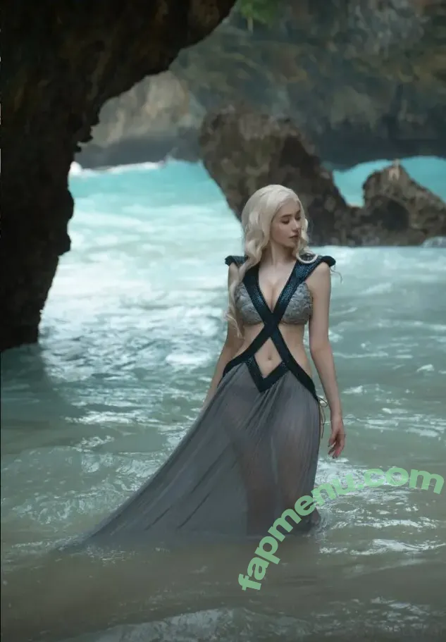 Alina Becker nude photo #6309 (AlinaBecker / abecker_cos / alina_becker / japp_leack)