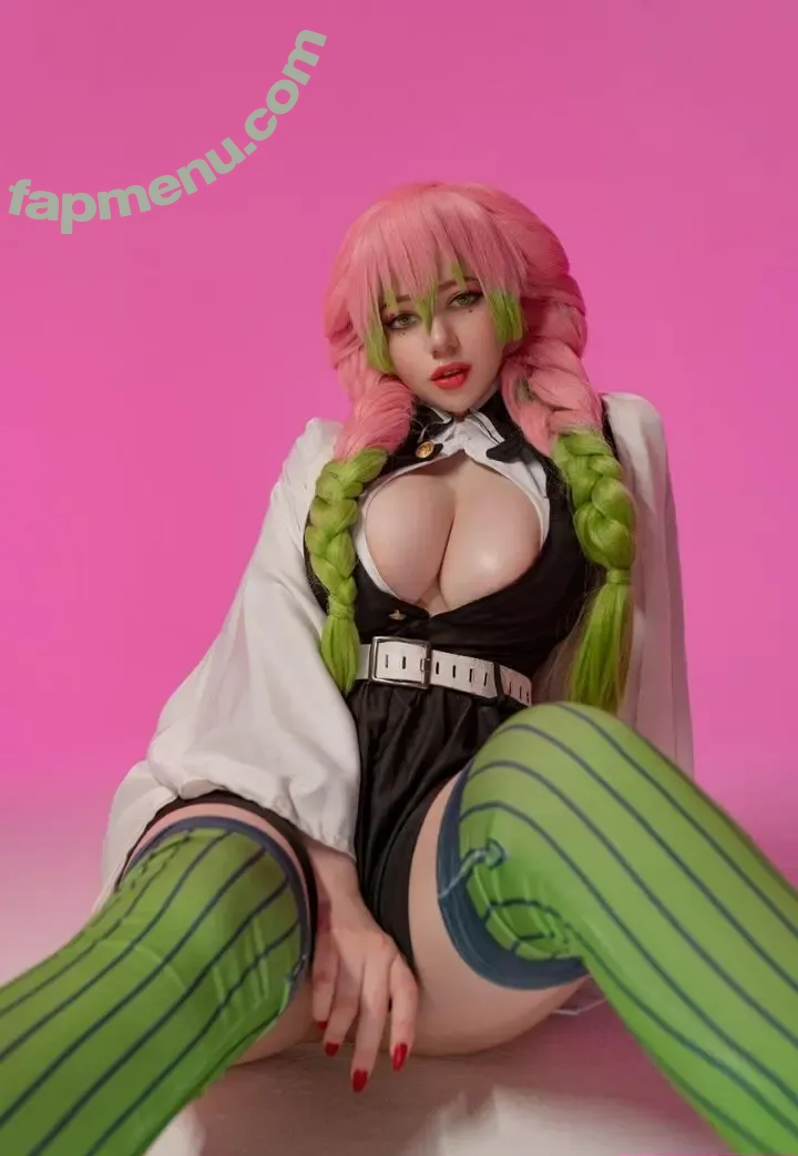 Alina Becker nude photo #6396 (AlinaBecker / abecker_cos / alina_becker / japp_leack)