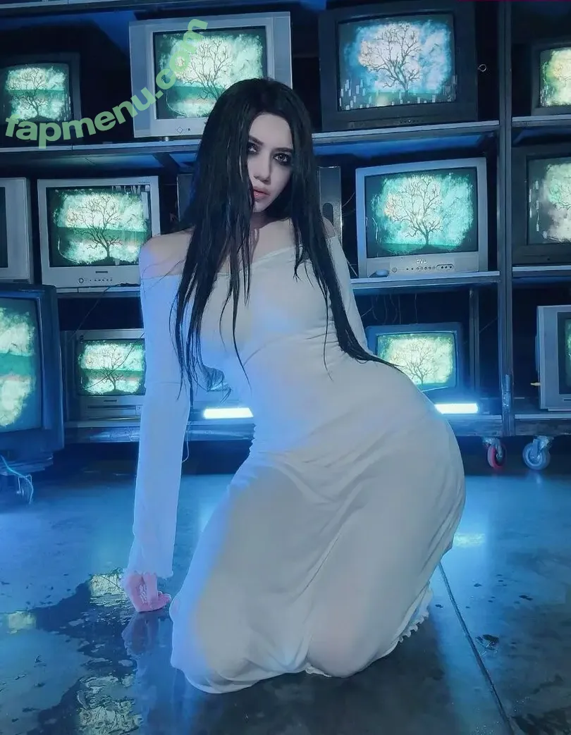 Alina Becker nude photo #6506 (AlinaBecker / abecker_cos / alina_becker / japp_leack)