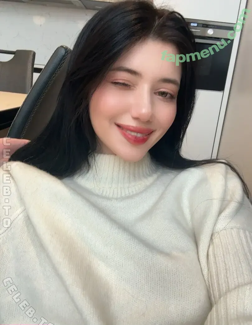 Alina Becker nude photo #6880 (AlinaBecker / Alina_Becker / Social Media / abecker_cos / japp_leack)