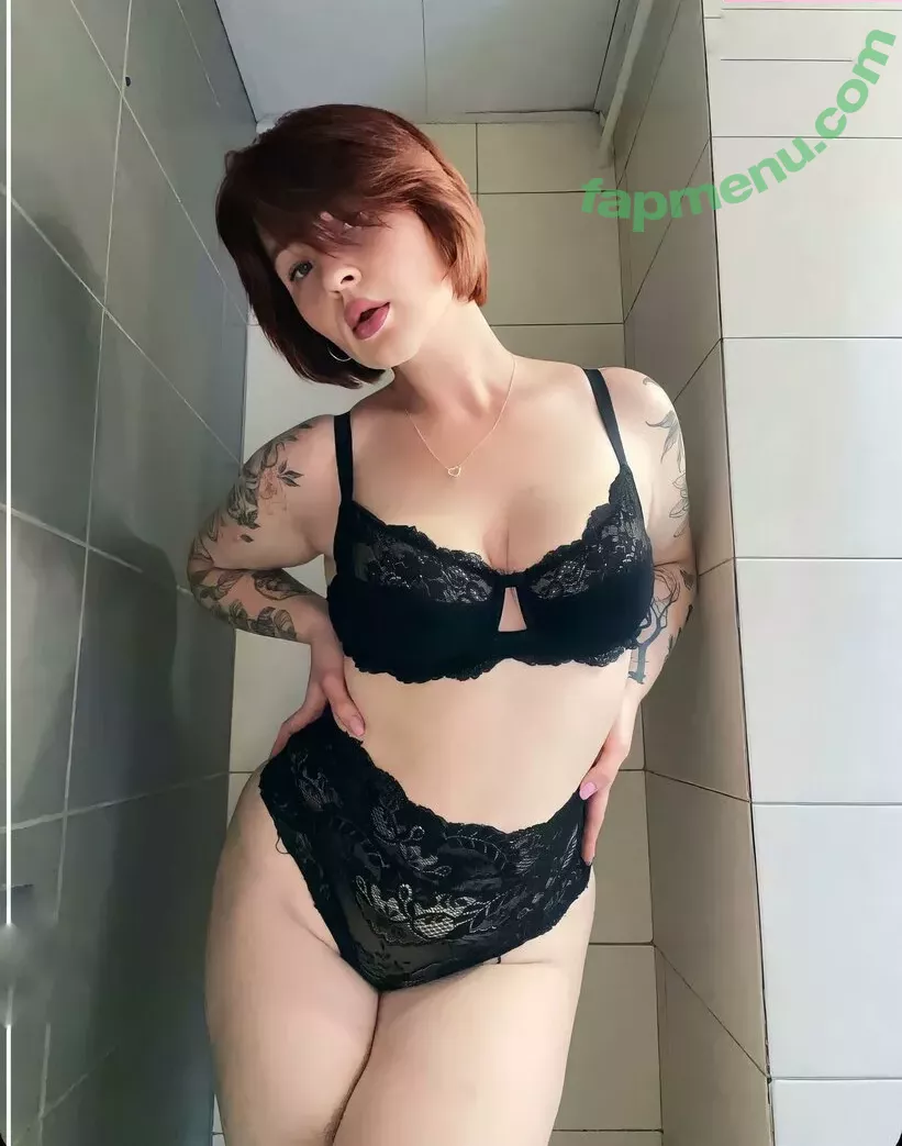 alina_candy nude photo #0005 (alina.candyofficial / wildlyrabbit)