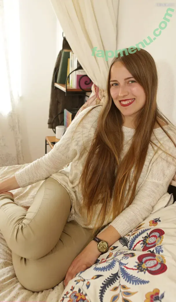Alina Jäger nude photo #0048 (clippedinandfree)