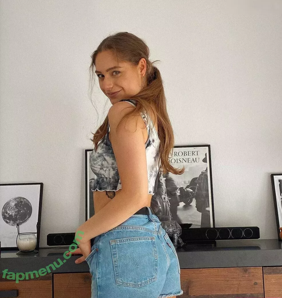 Alina Khani nude photo #0086 (alinakhani / lifewithaliina)