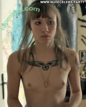  nude photo #0002
