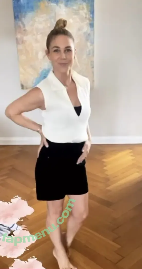 Alina Merkau nude photo #0012 (alinamerkau)