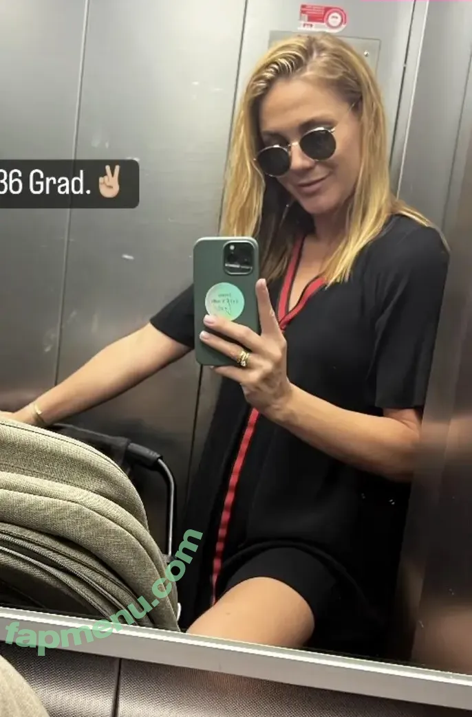 Alina Merkau nude photo #0120 (alinamerkau)