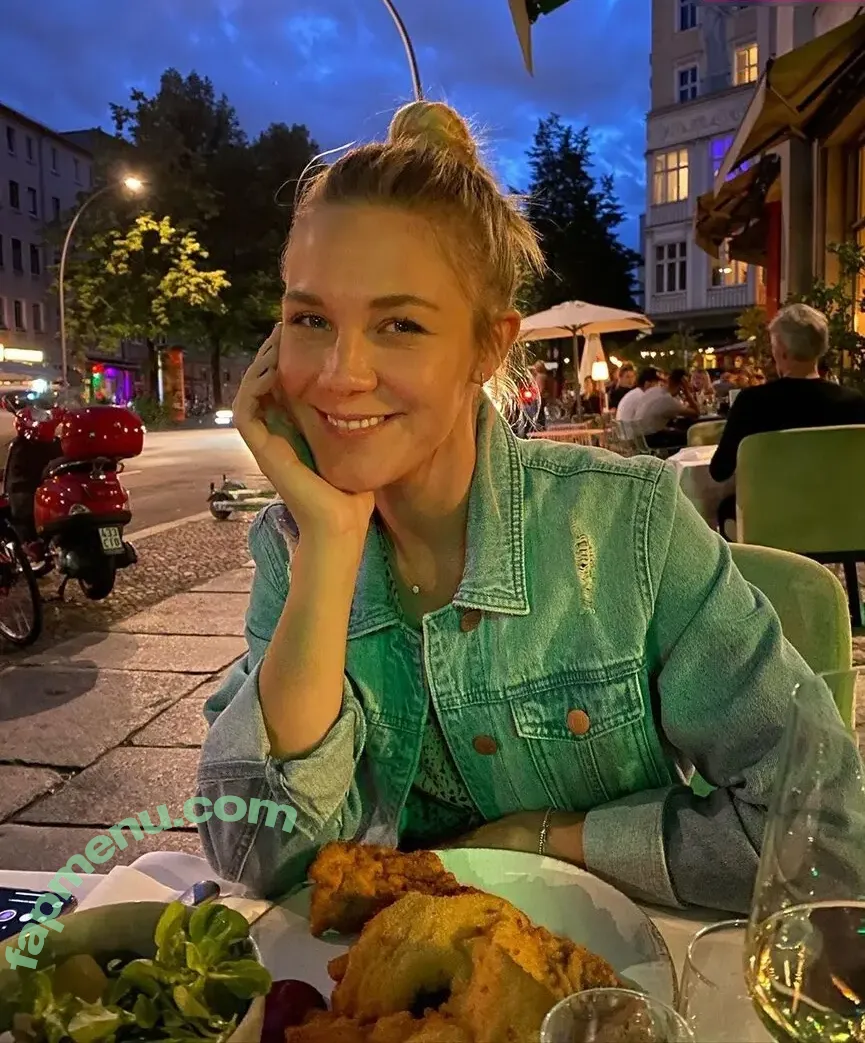 Alina Merkau nude photo #0126 (alinamerkau)