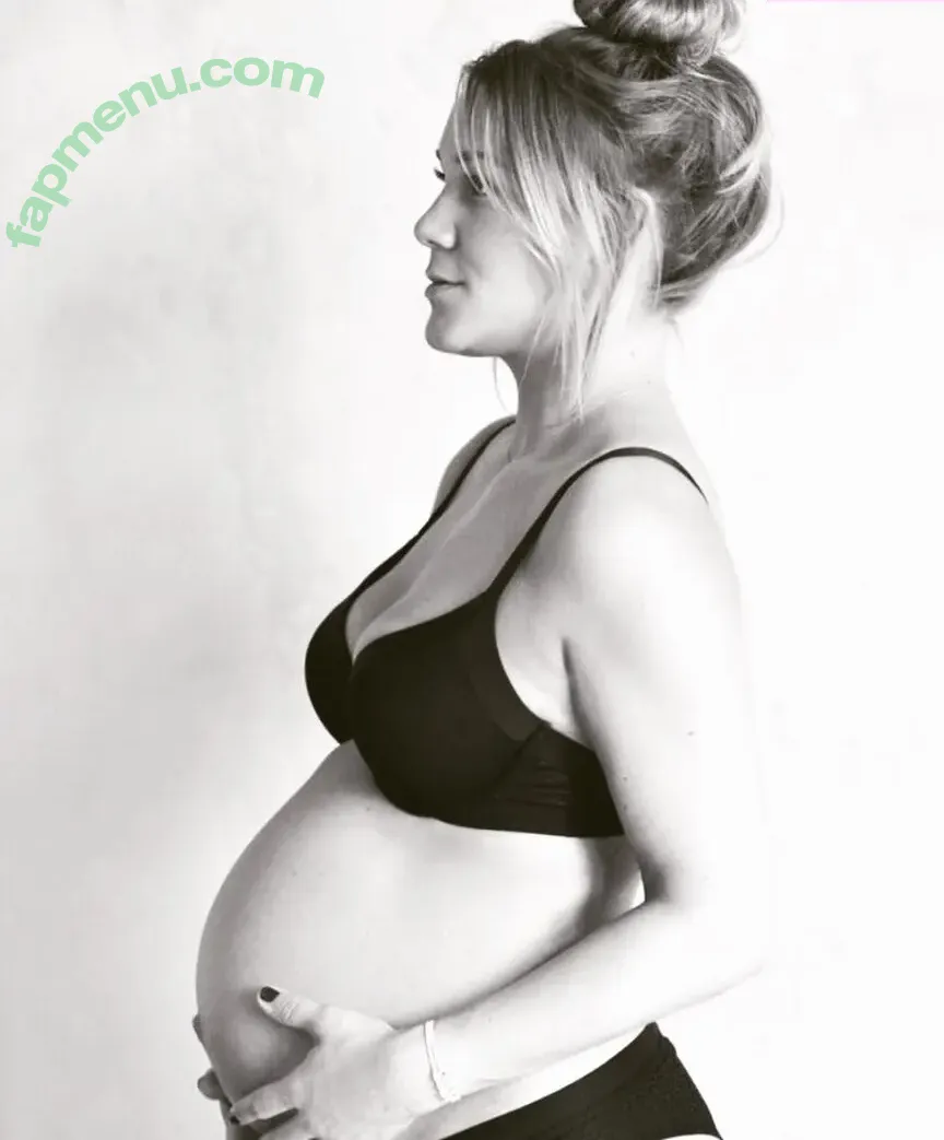 Alina Merkau nude photo #0147 (alinamerkau)