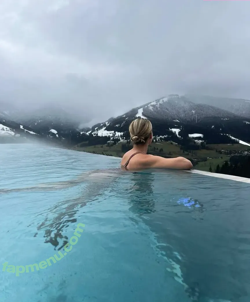 Alina Merkau nude photo #0191 (alinamerkau)