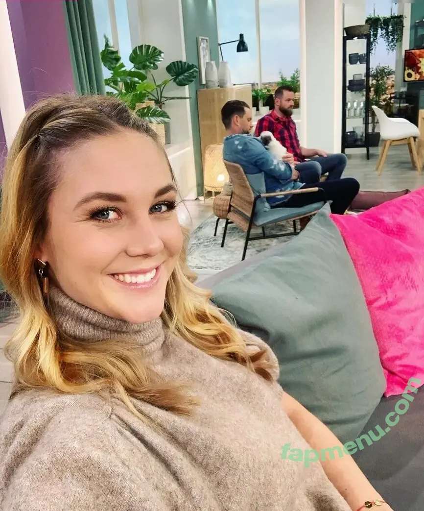 Alina Merkau nude photo #0218 (alinamerkau)