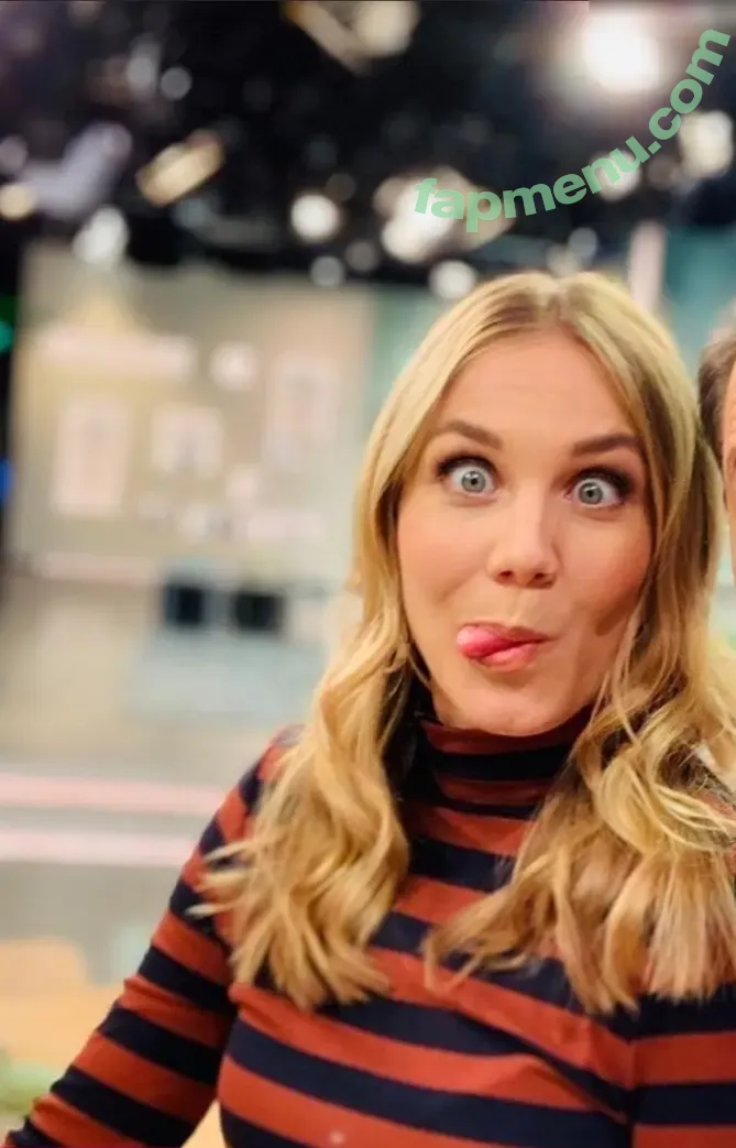 Alina Merkau nude photo #0243 (alinamerkau)