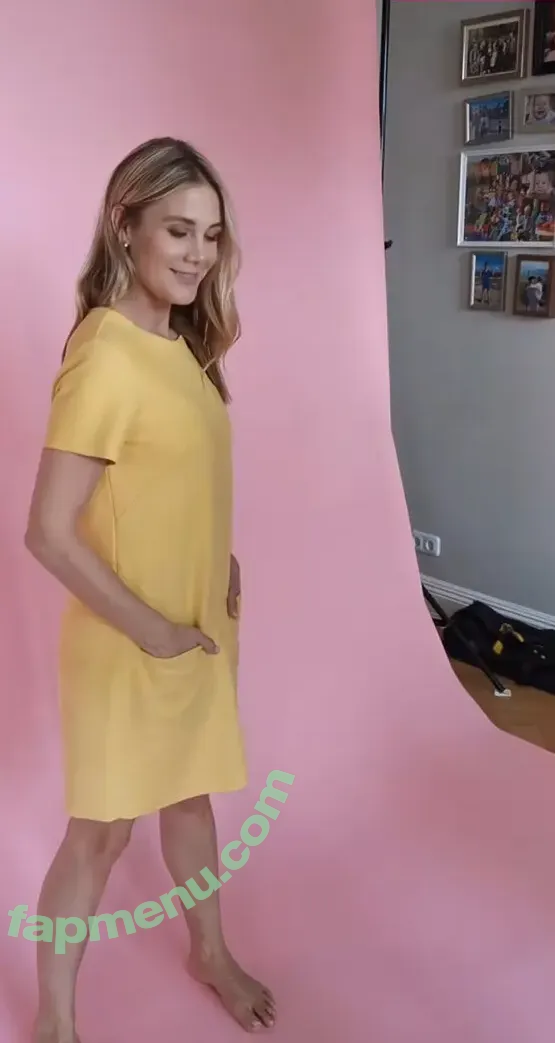 Alina Merkau nude photo #0289 (alinamerkau)