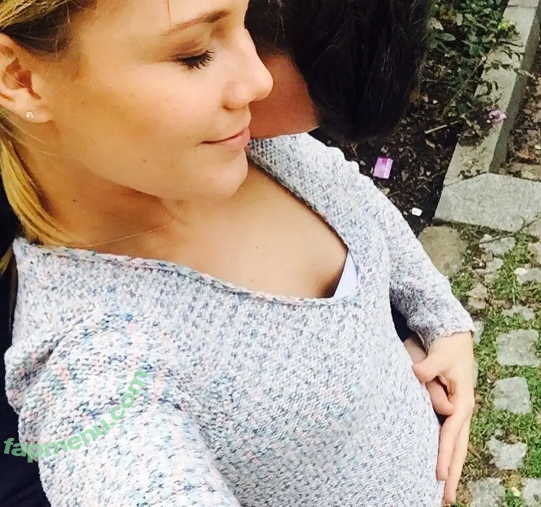 Alina Merkau nude photo #0370 (alinamerkau)