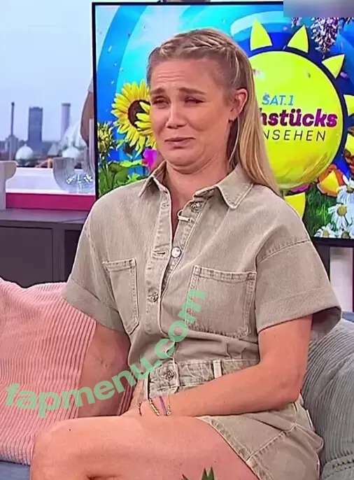 Alina Merkau nude photo #0443 (alinamerkau)