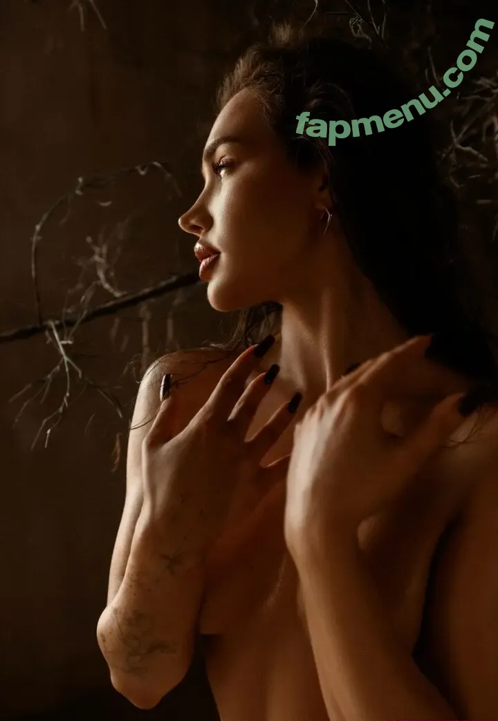 Alina Neuer nude photo #0239 (linnaamour)