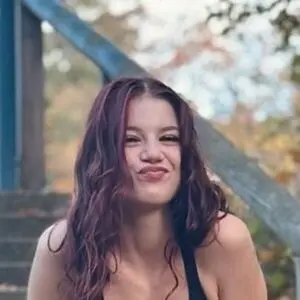 Alina Pfeifer page