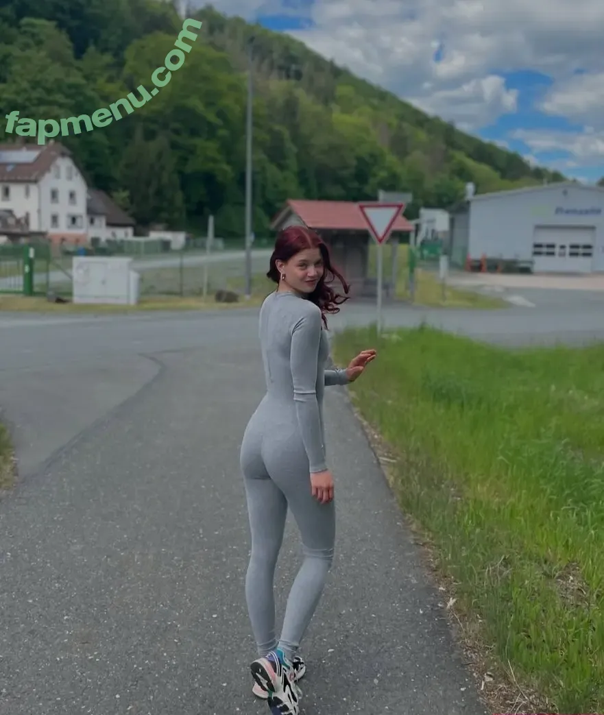 Alina Pfeifer nude photo #0031 (Alina Pfeifer)