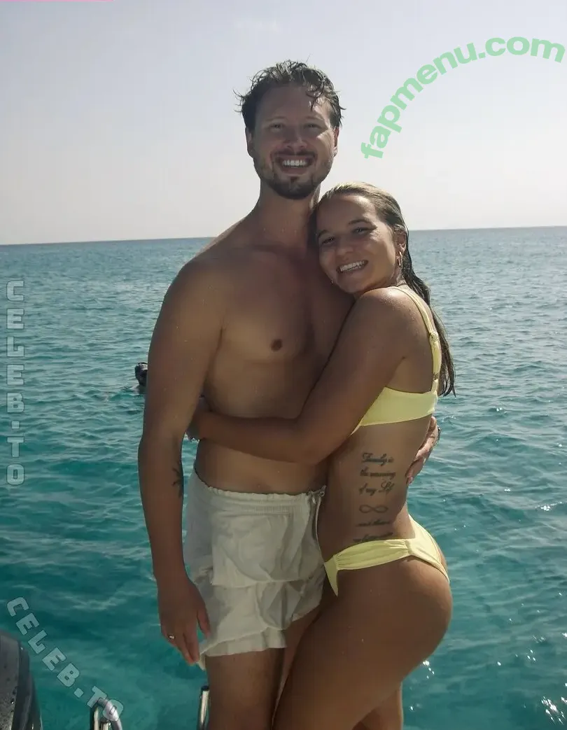 Alina Wachinger nude photo #0031 (alinaxloves)