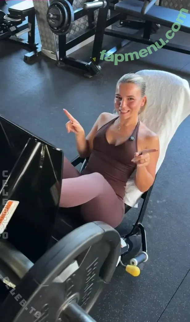 Alina Wachinger nude photo #0079 (alinaxloves)