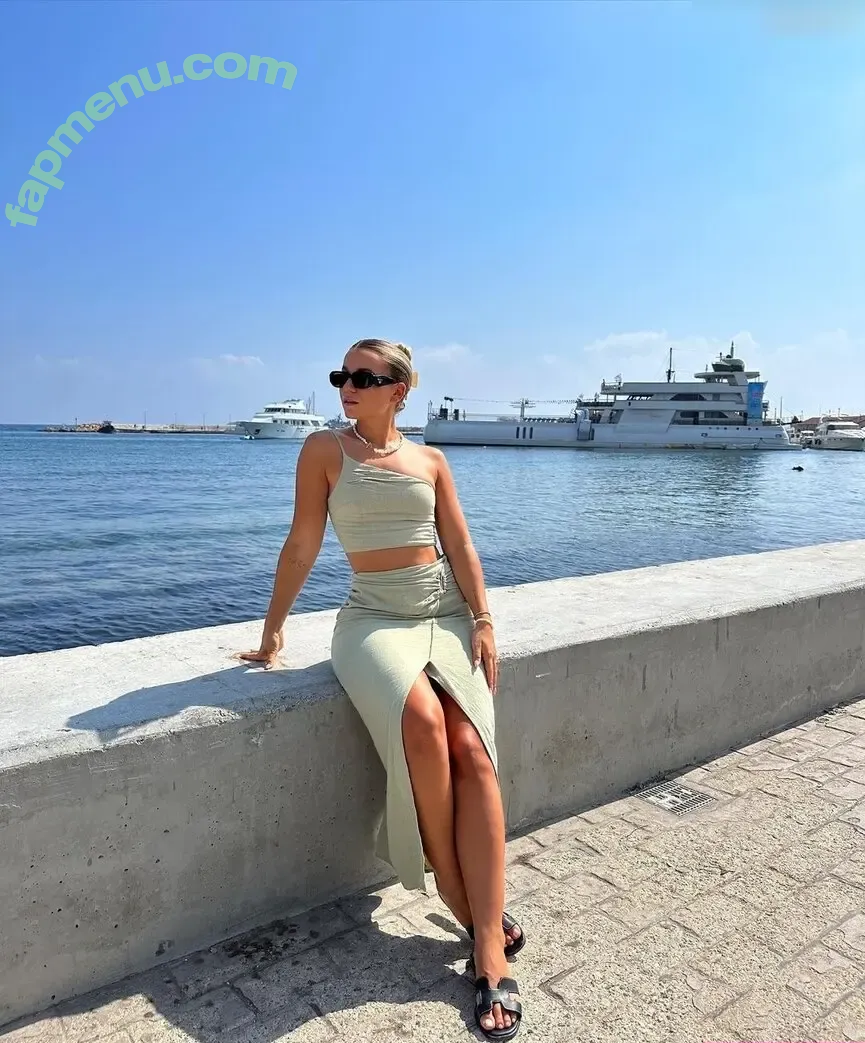 Alina Wachinger nude photo #0076 (alina770 / alinaxloves)