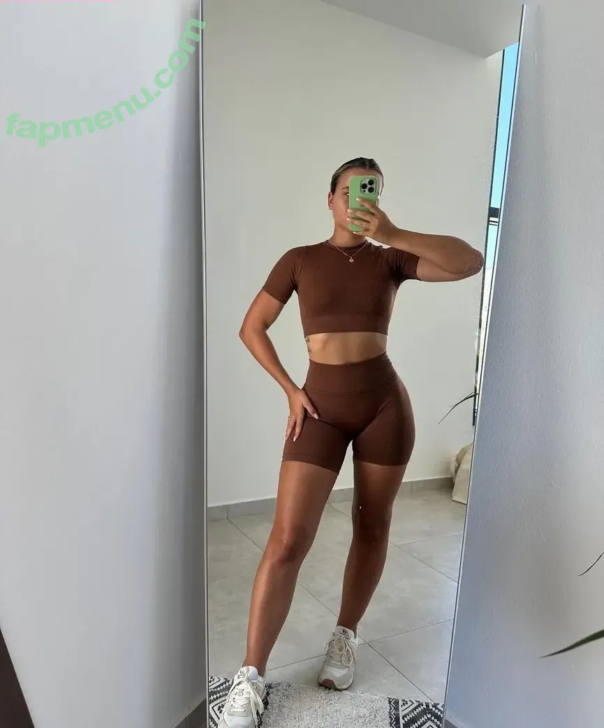 Alina Wachinger nude photo #0078 (alina770 / alinaxloves)