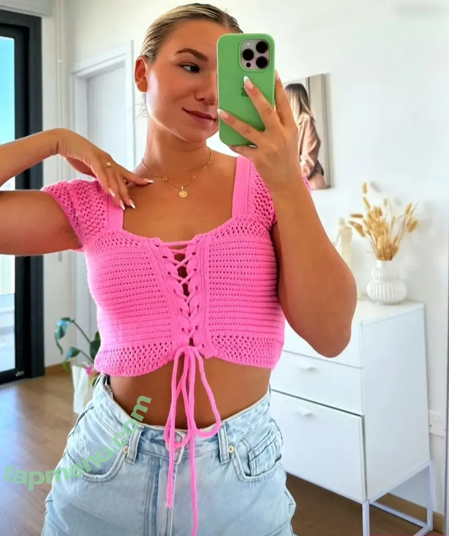 Alina Wachinger nude photo #0150 (alina770 / alinaxloves)