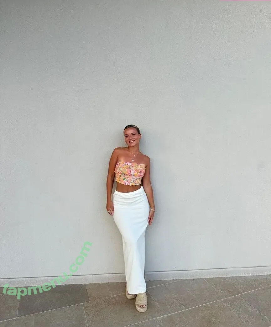 Alina Wachinger nude photo #0234 (alina770 / alinaxloves)