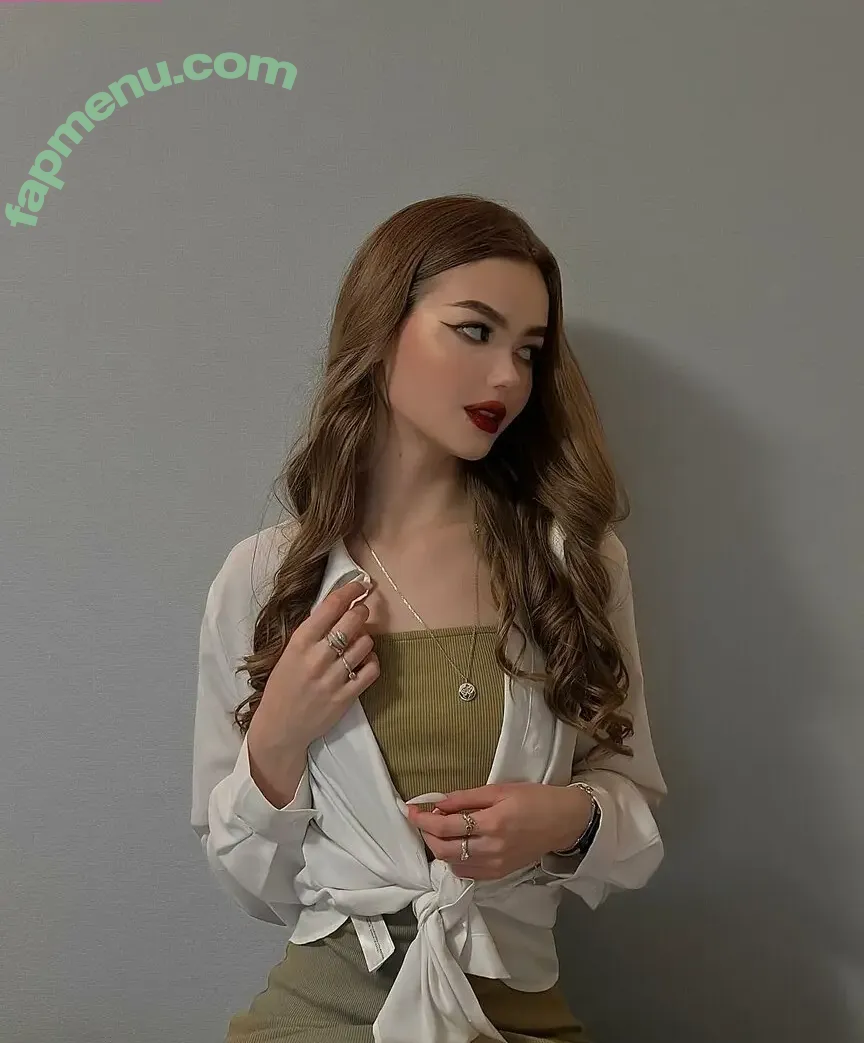 alina.zaozerskayaaa nude photo #0030 (alina.zaozerskayaaa)